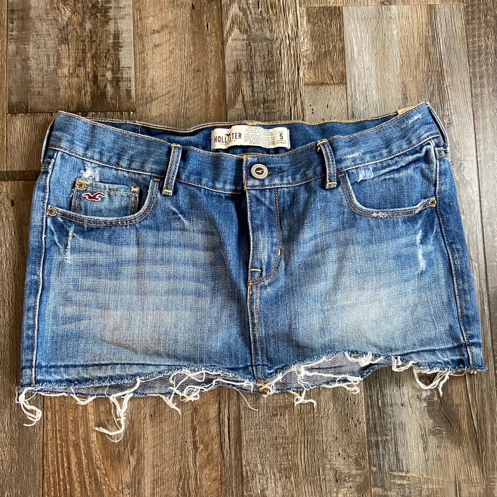 Hollister Mini Skirt
